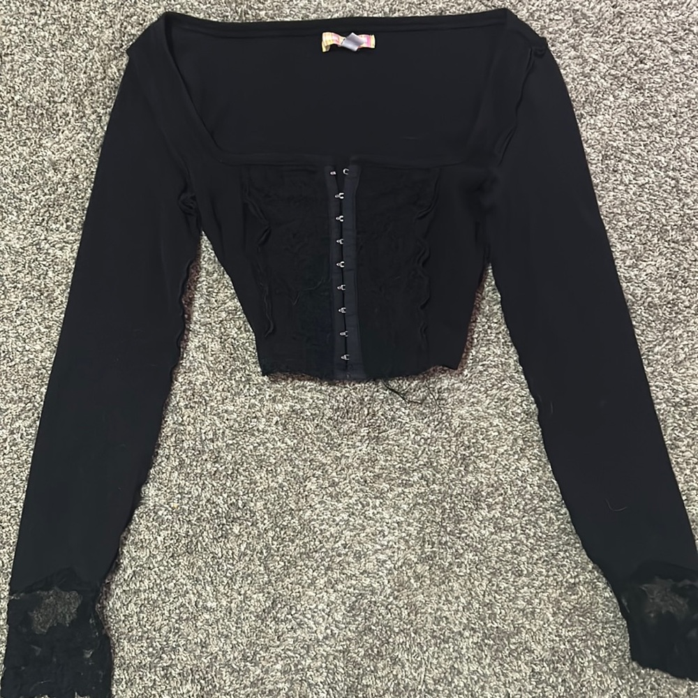 urban outfitters black long sleeve corset top